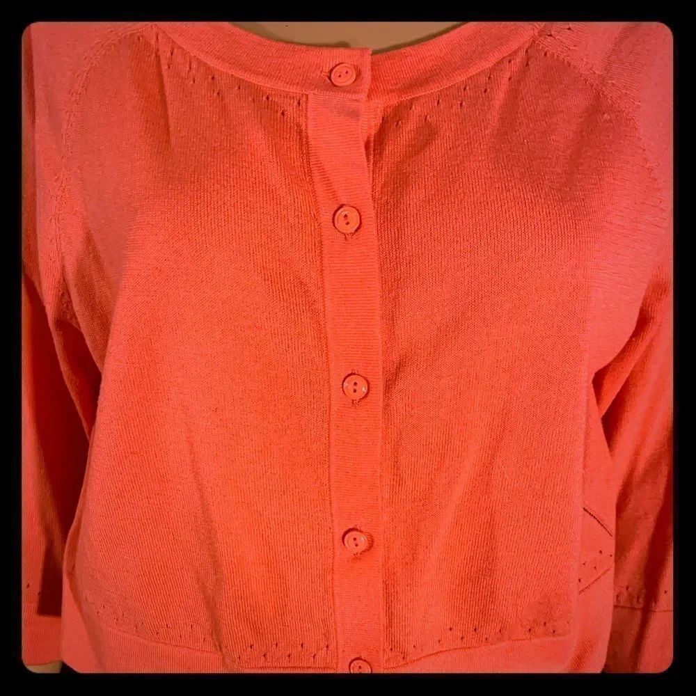 Tommy Bahama Scoop Neck 3/4 Sleeves Orange Button Up Crop Sweater Size Medium